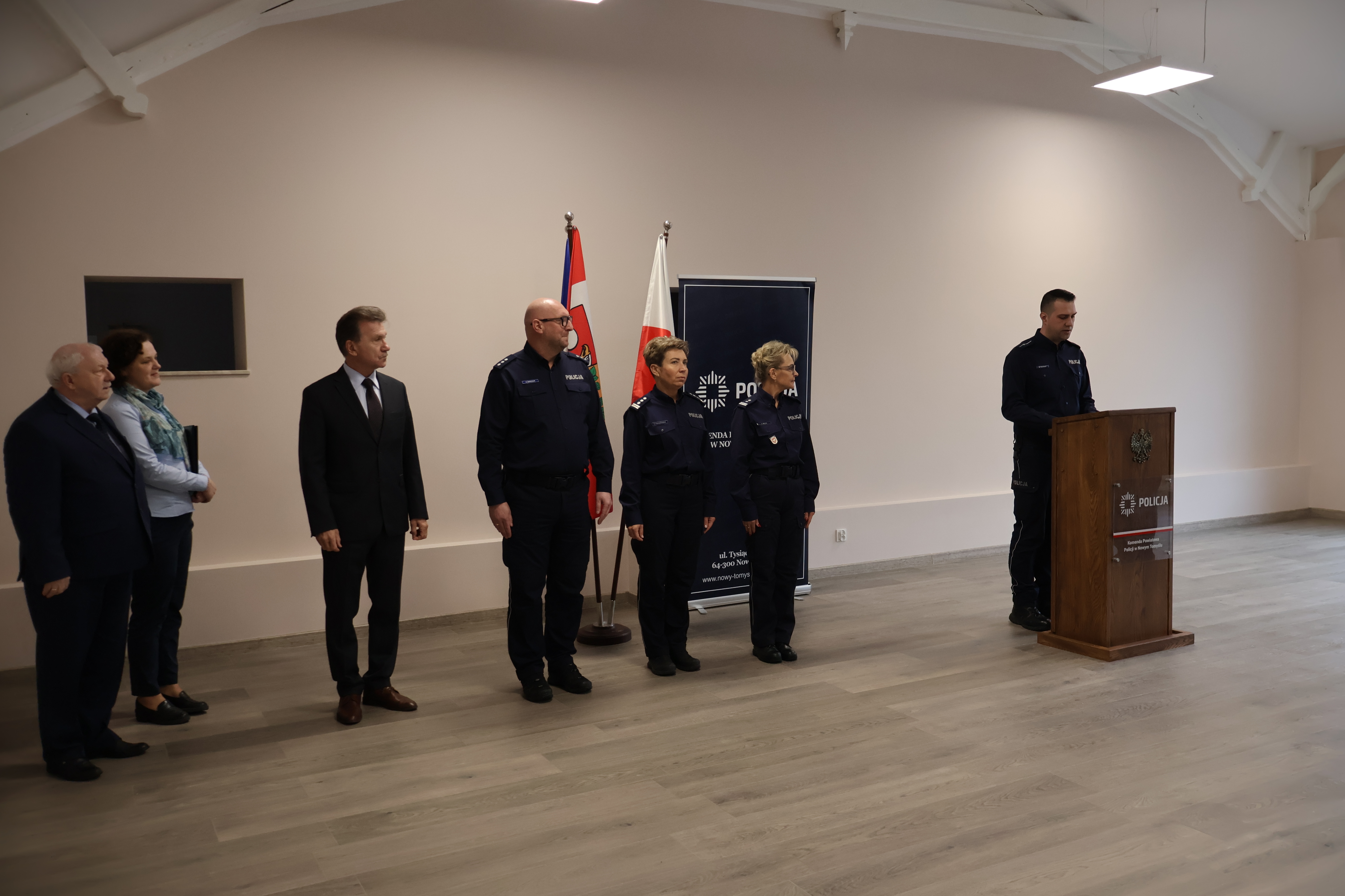 Zaproszenie goście na&nbsp;otwarcie