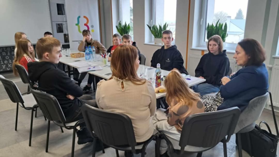 Interesujące spotkanie radnych Młodzieżowej Rady Gminy Miedzichowo 