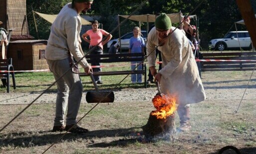 Zdjęcie do IV FESTYN ARCHEOLOGICZNY W GMINIE MIEDZICHOWO